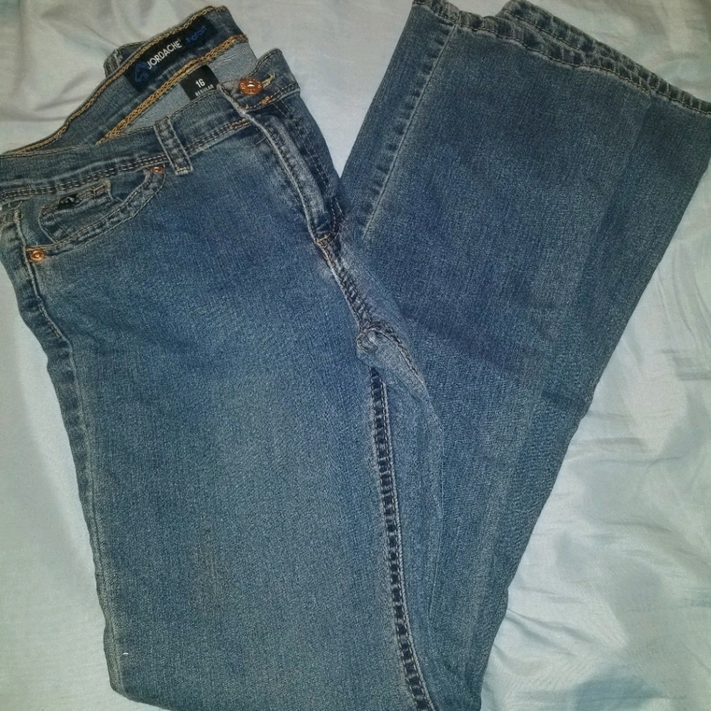 Beautiful girls jeans